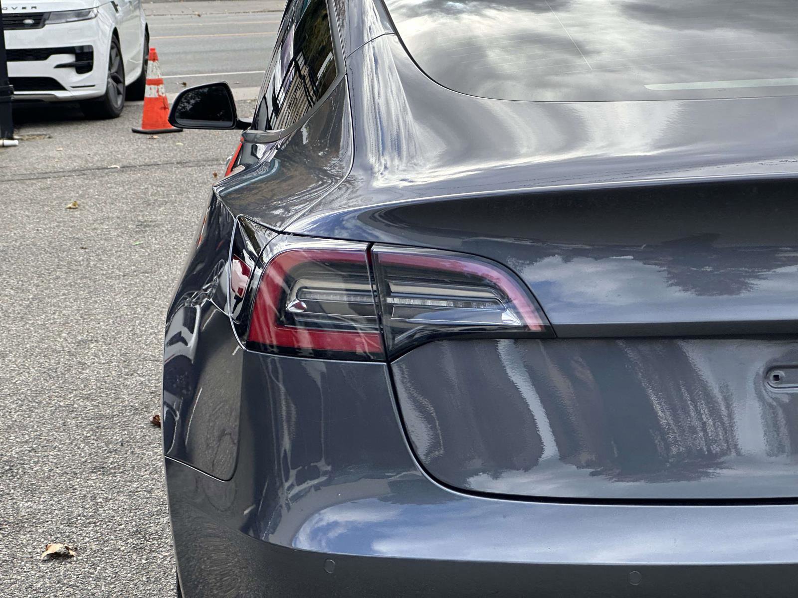 Used 2022 Tesla Model 3 Long Range image 10
