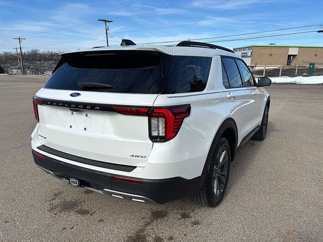 New 2026 Ford Explorer Active w/ Active Comfort Package AWD/4WD image 4