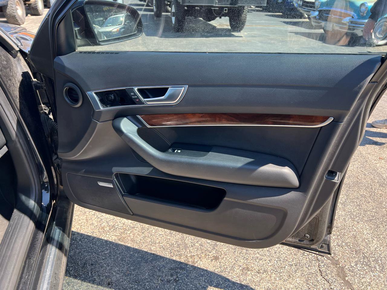 Used 2007 Audi A6 3.2 image 16