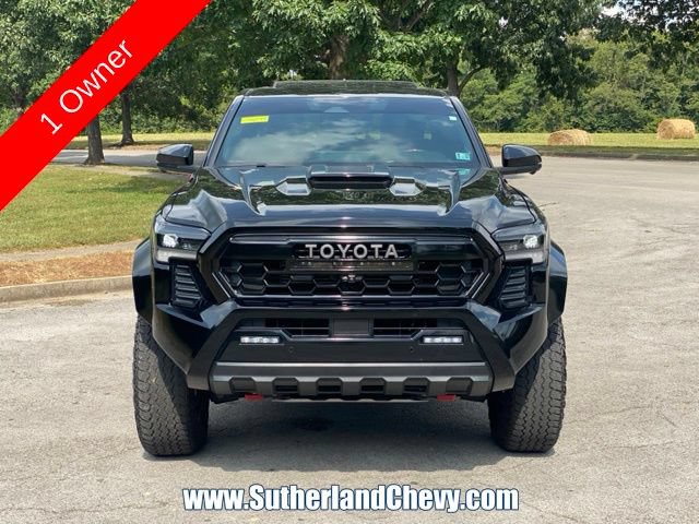 Used 2025 Toyota Tacoma TRD Pro w/ Tow Tech Package AWD/4WD image 2