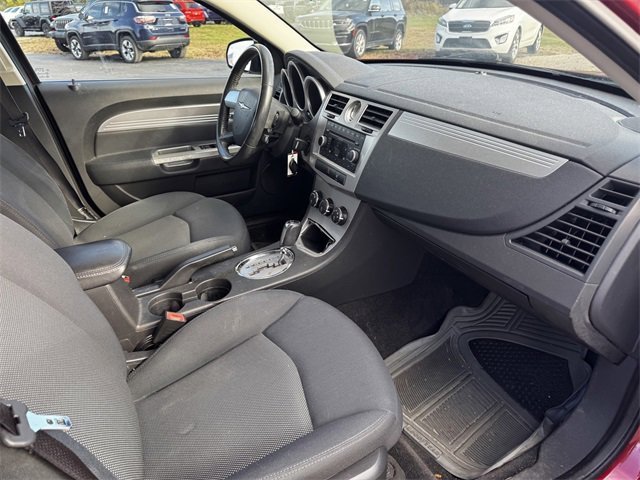 Used 2009 Chrysler Sebring Touring image 15