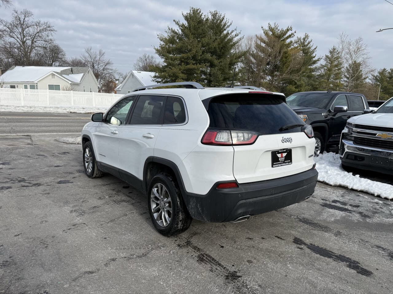 Used 2019 Jeep Cherokee Latitude Plus w/ Cold Weather Group image 5
