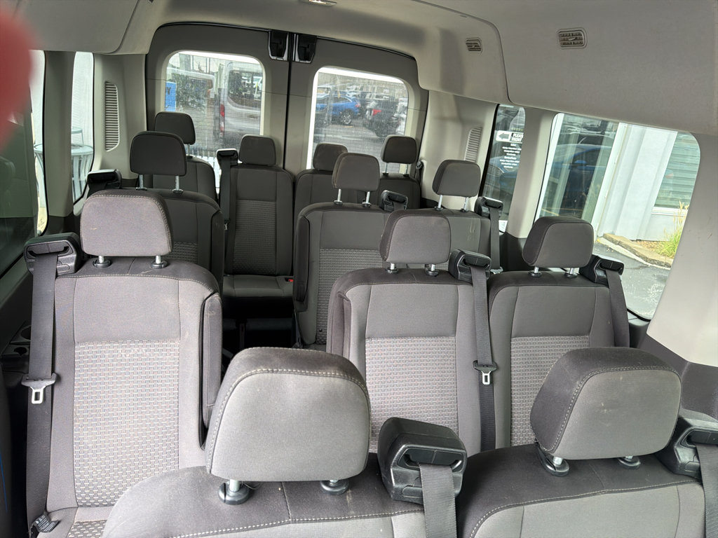 Used 2024 Ford Transit 350 XLT RWD image 10