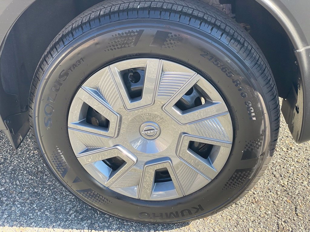 Certified 2025 Nissan Kicks S AWD/4WD image 23