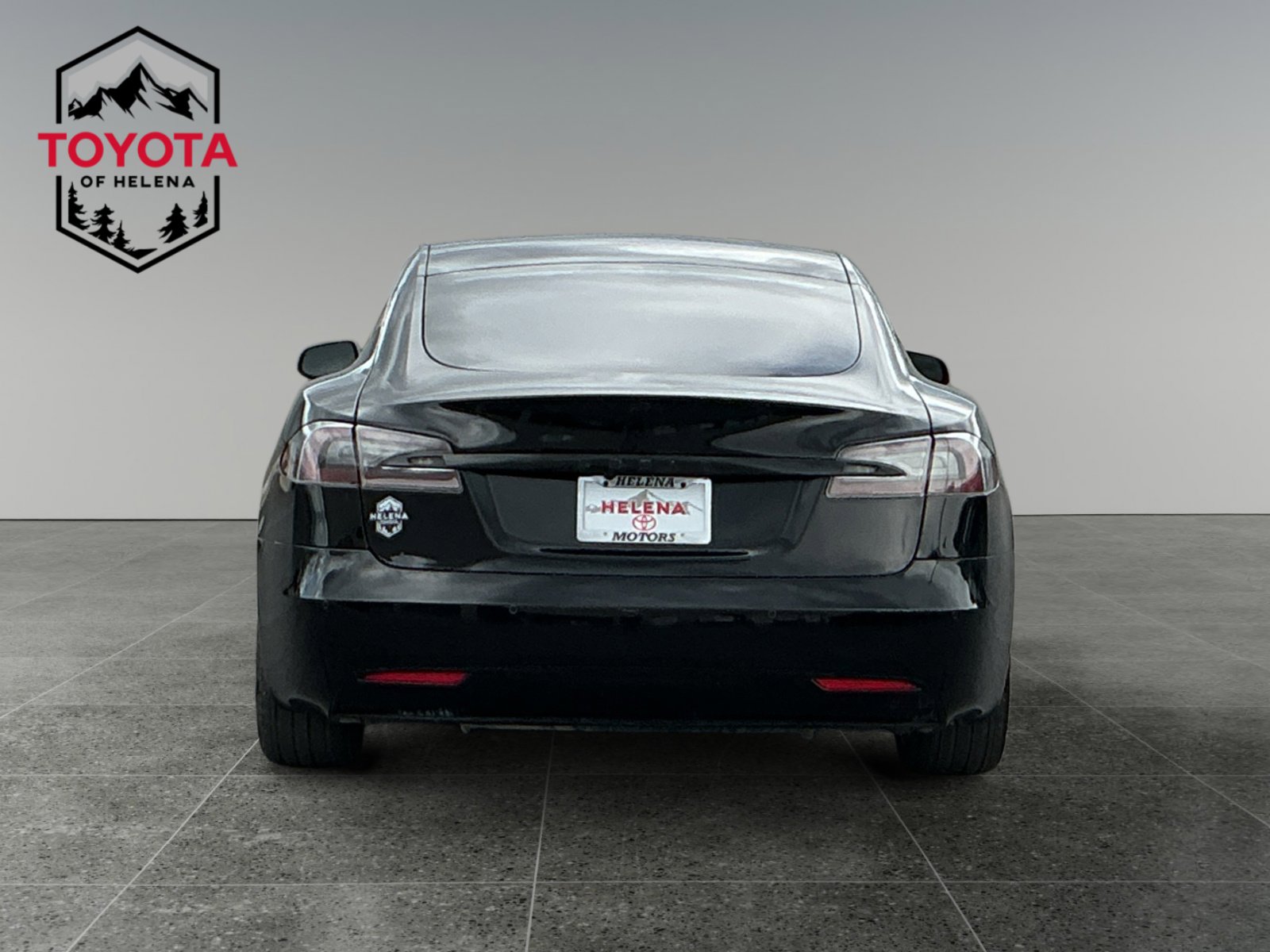 Used 2017 Tesla Model S 75 RWD image 4