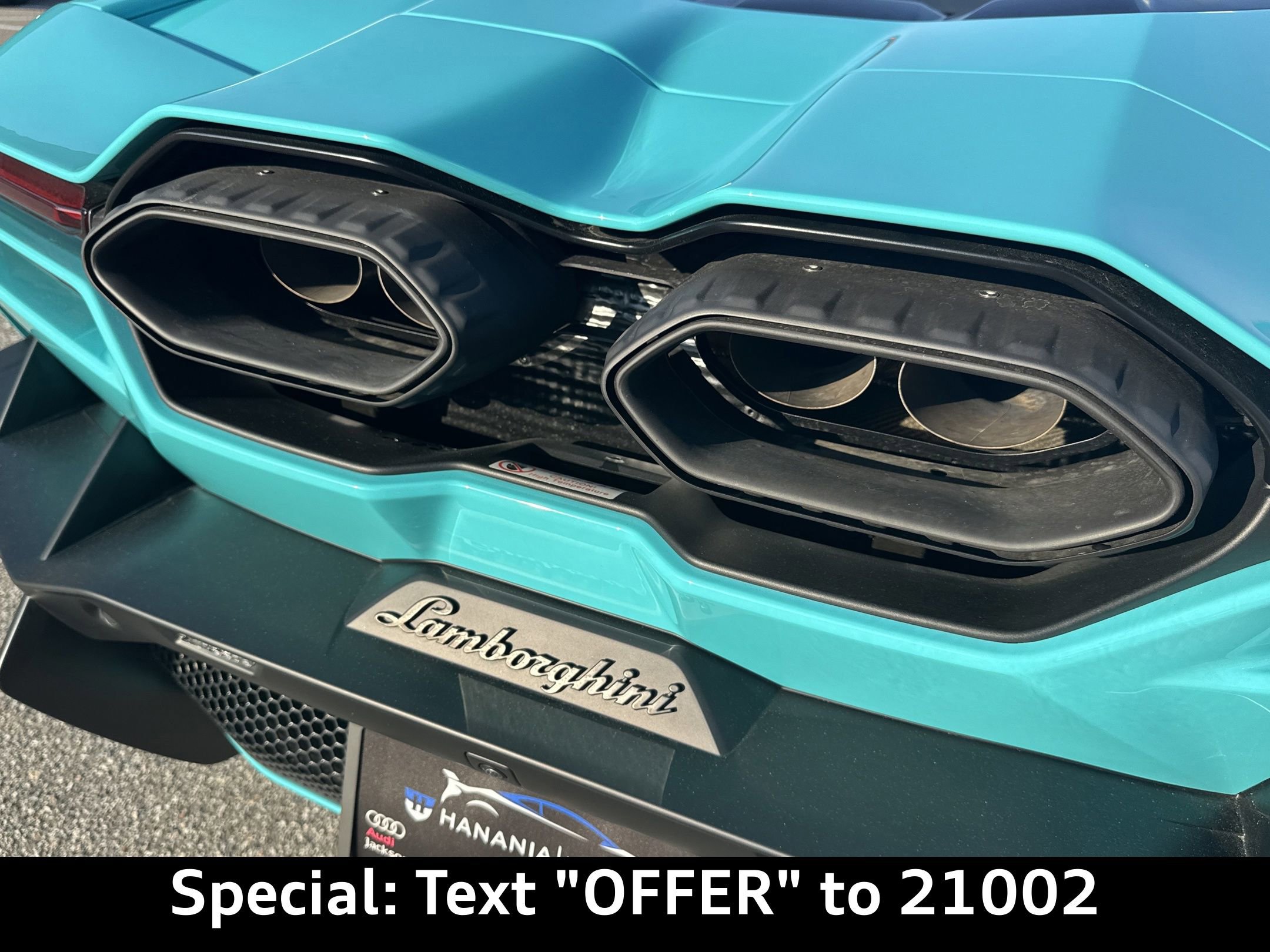 Used 2024 Lamborghini Revuelto image 25