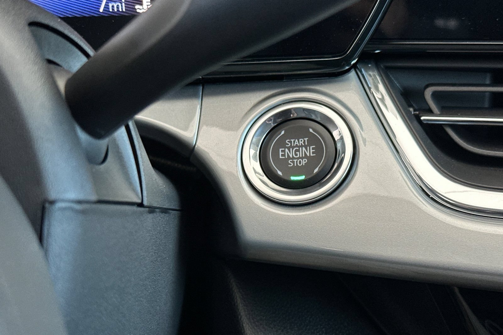 New 2026 Chevrolet Trax LT w/ Driver Confidence Package FWD image 22