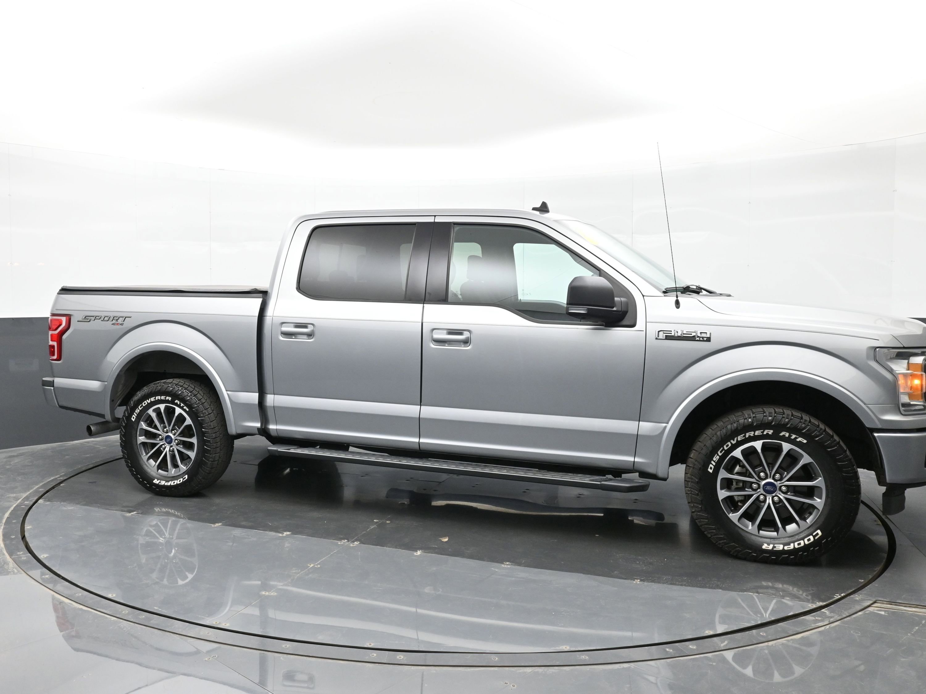 Used 2020 Ford F150 XLT w/ Equipment Group 302A Luxury image 5