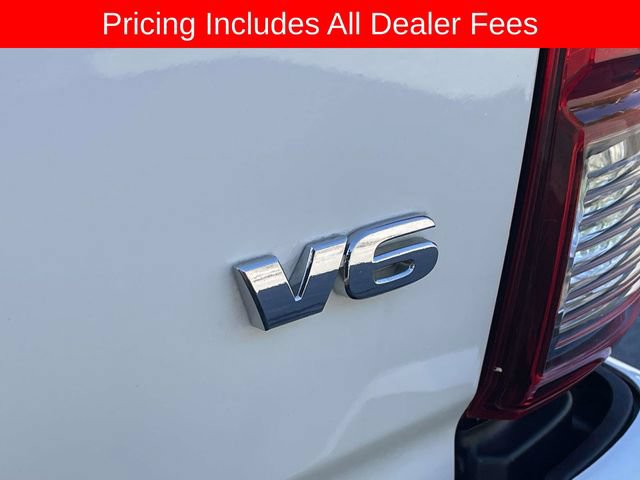 Used 2018 Toyota Tacoma SR AWD/4WD image 12