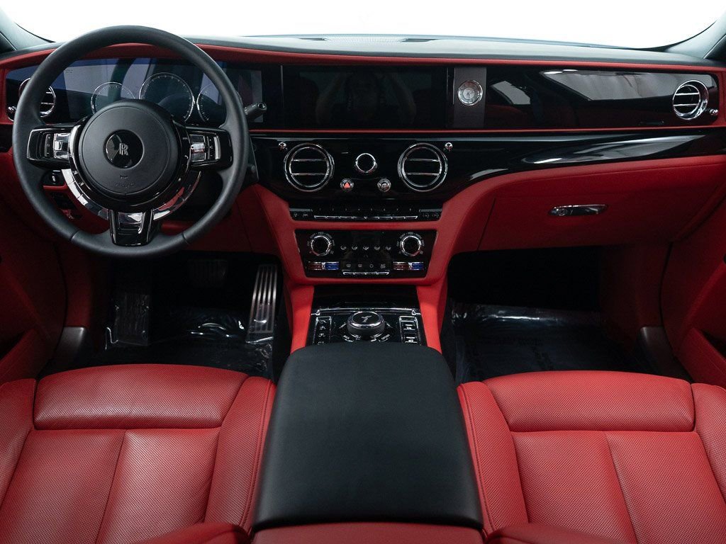 Certified 2022 Rolls-Royce Ghost w/ Ghost Package AWD/4WD image 33