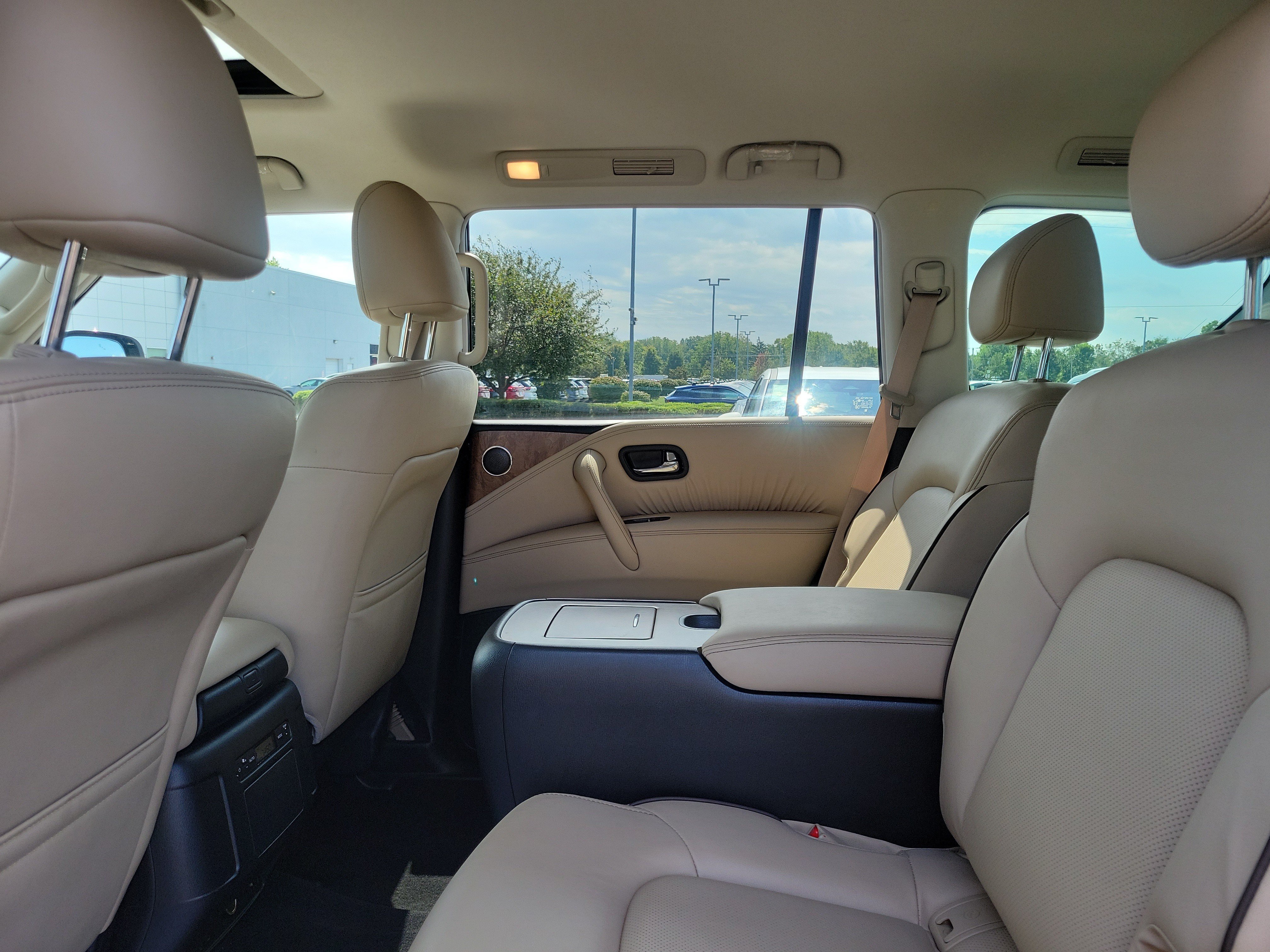 Certified 2023 Nissan Armada SL w/ Captain's Chairs Package AWD/4WD image 11