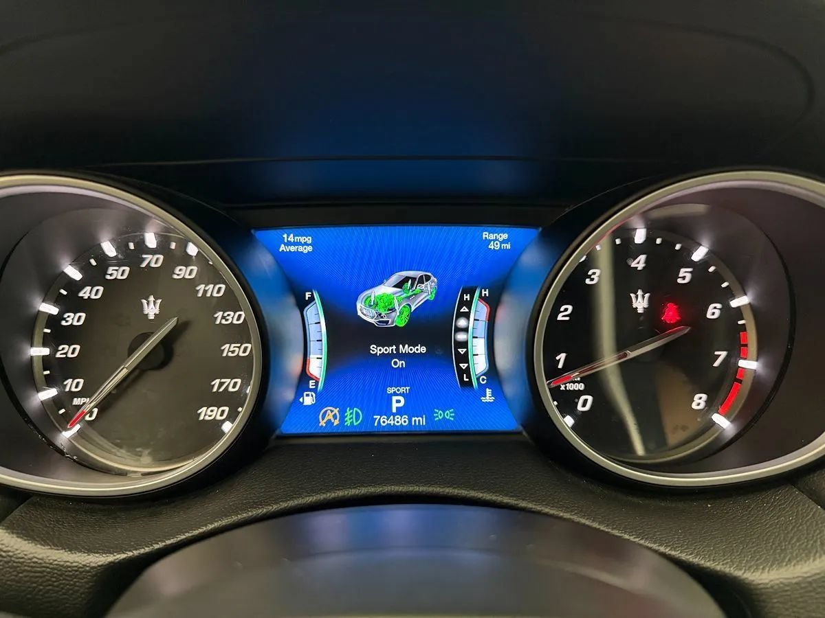 Used 2020 Maserati Levante S AWD/4WD image 12