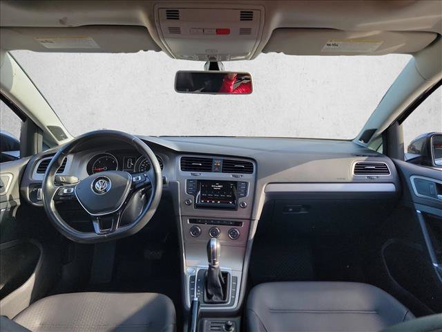 Used 2015 Volkswagen Golf TDI SE FWD image 18