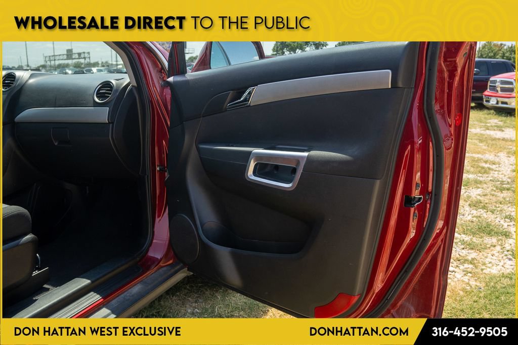Used 2012 Chevrolet Captiva Sport LS FWD image 22