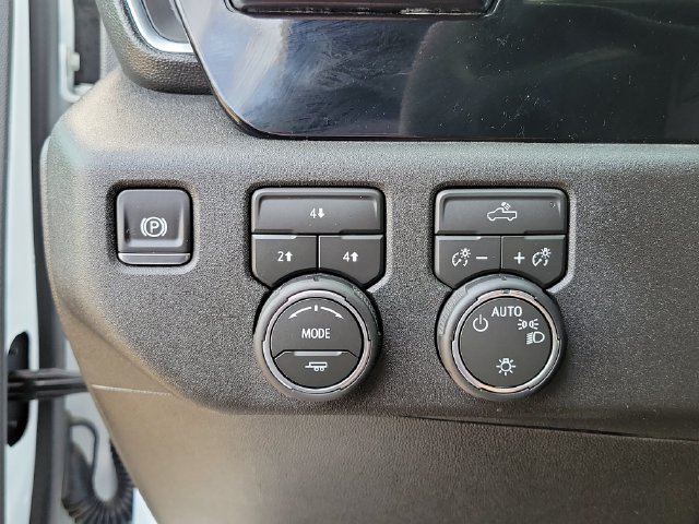 Used 2026 Chevrolet Silverado 2500 LT AWD/4WD image 20