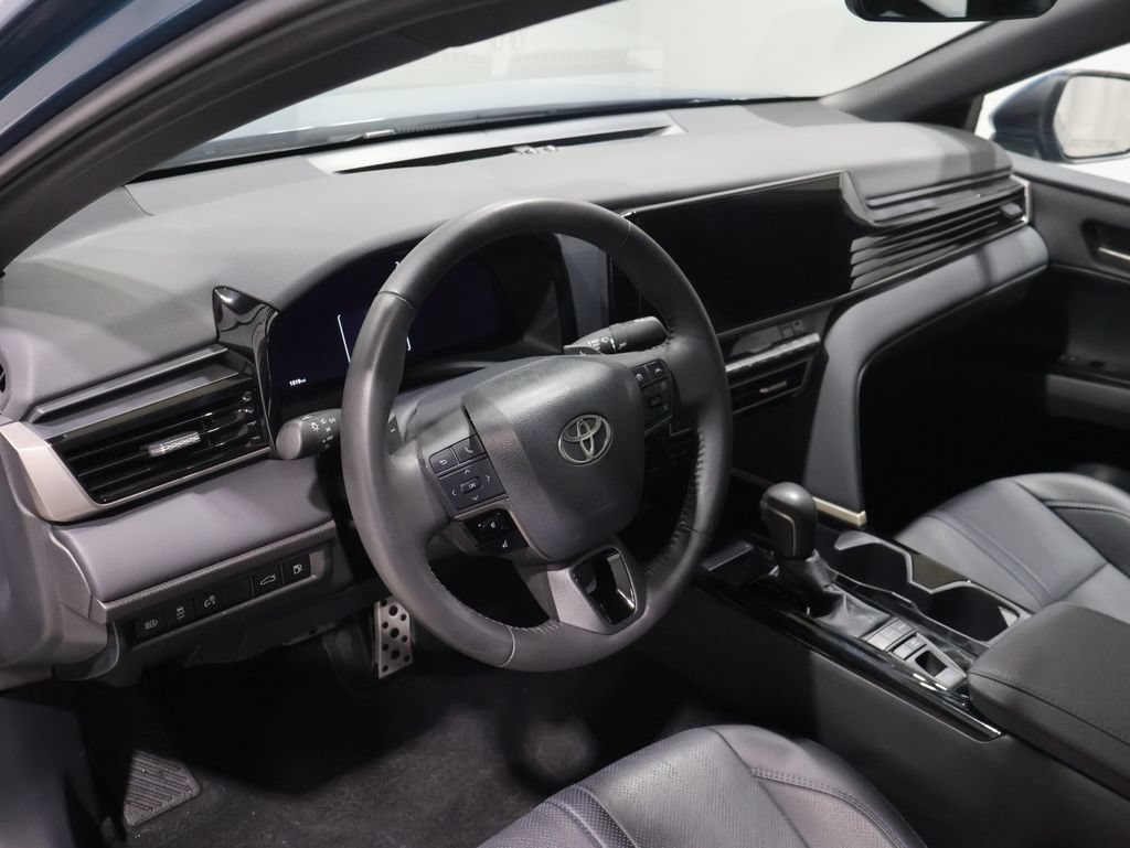 Used 2026 Toyota Camry XSE FWD image 14