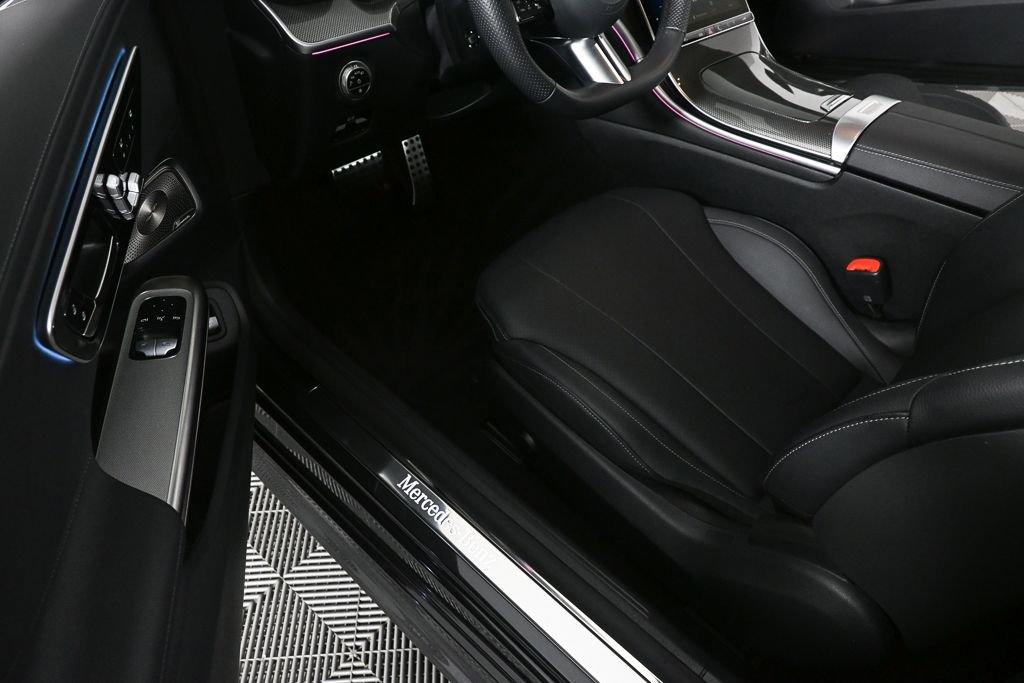 Certified 2026 Mercedes-Benz CLE 300 4MATIC Coupe image 7