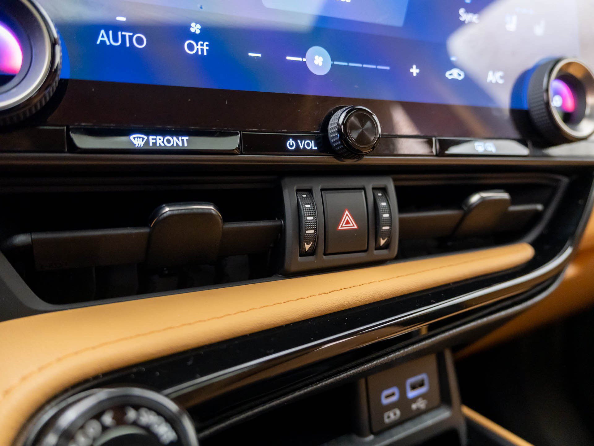Used 2024 Lexus NX 350 AWD w/ Vision Package image 27
