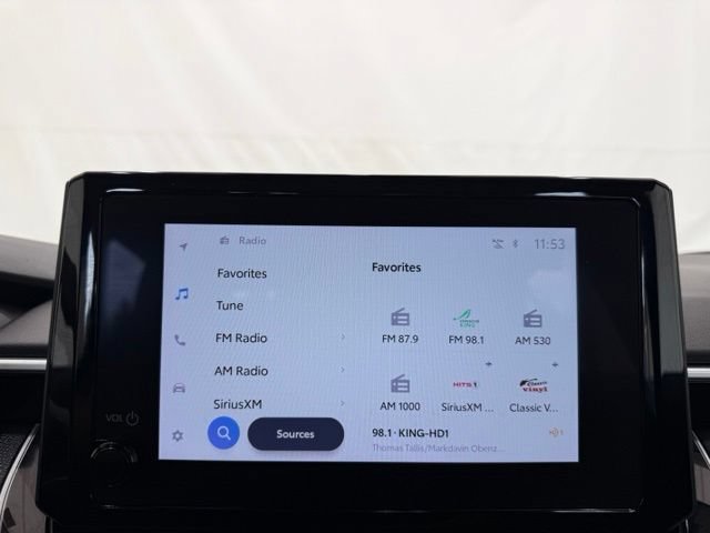 Used 2025 Toyota Corolla LE FWD image 32