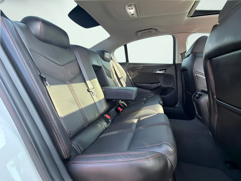Used 2015 Chevrolet SS RWD image 25