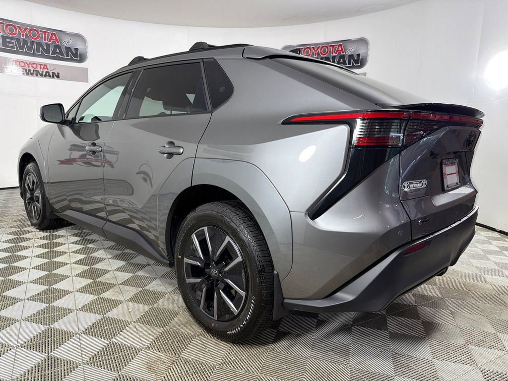 Used 2026 Toyota bZ FWD image 5
