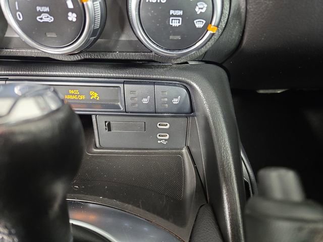 Used 2024 MAZDA MX-5 Miata RF Grand Touring image 25