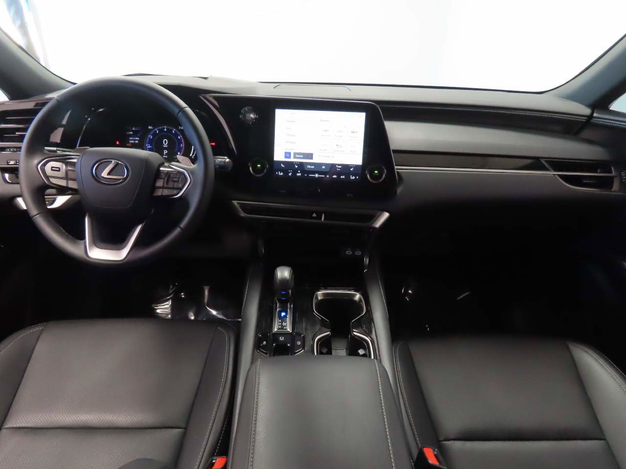 Used 2024 Lexus RX 350 FWD image 12