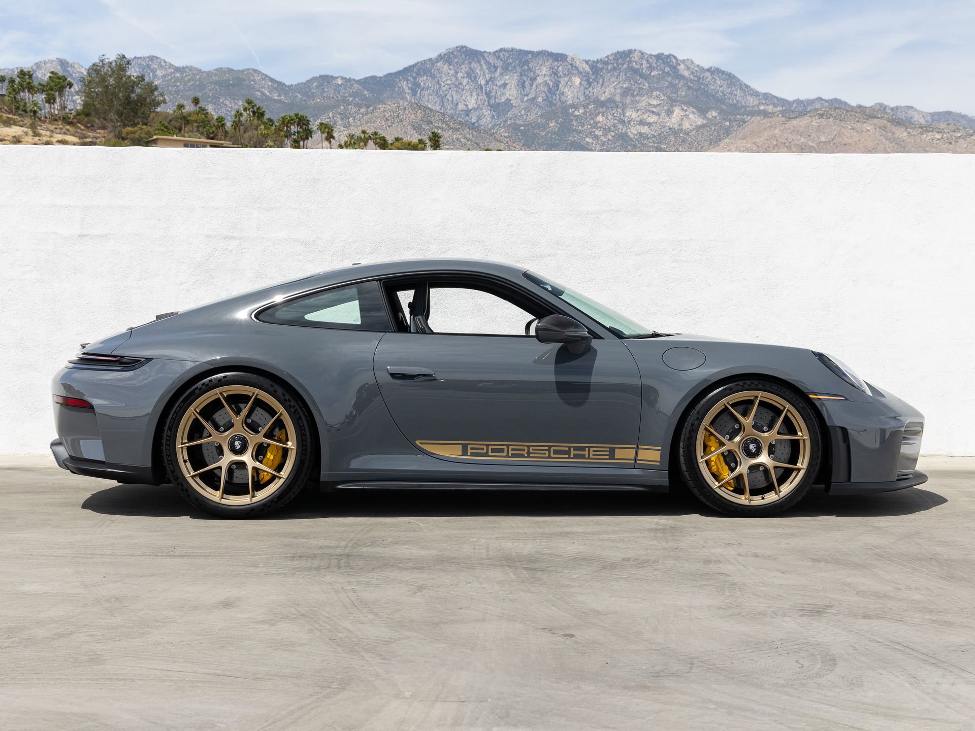 Used 2026 Porsche 911 GT3 RWD image 8