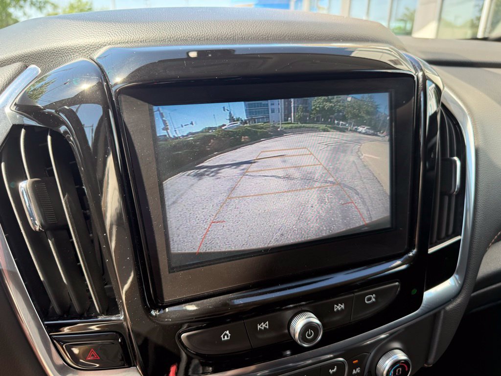Used 2019 Chevrolet Traverse LT AWD/4WD image 6