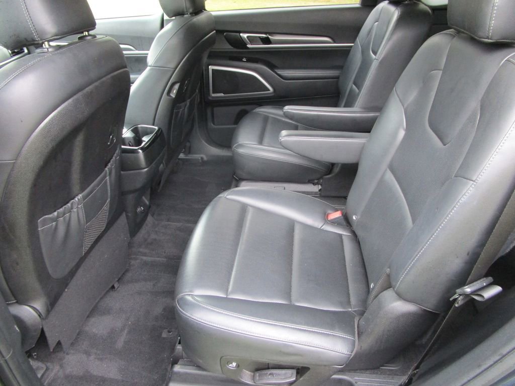 Used 2021 Kia Telluride S image 17