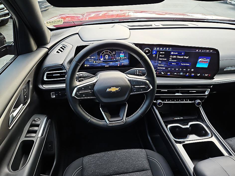 New 2026 Chevrolet Traverse LT FWD image 13