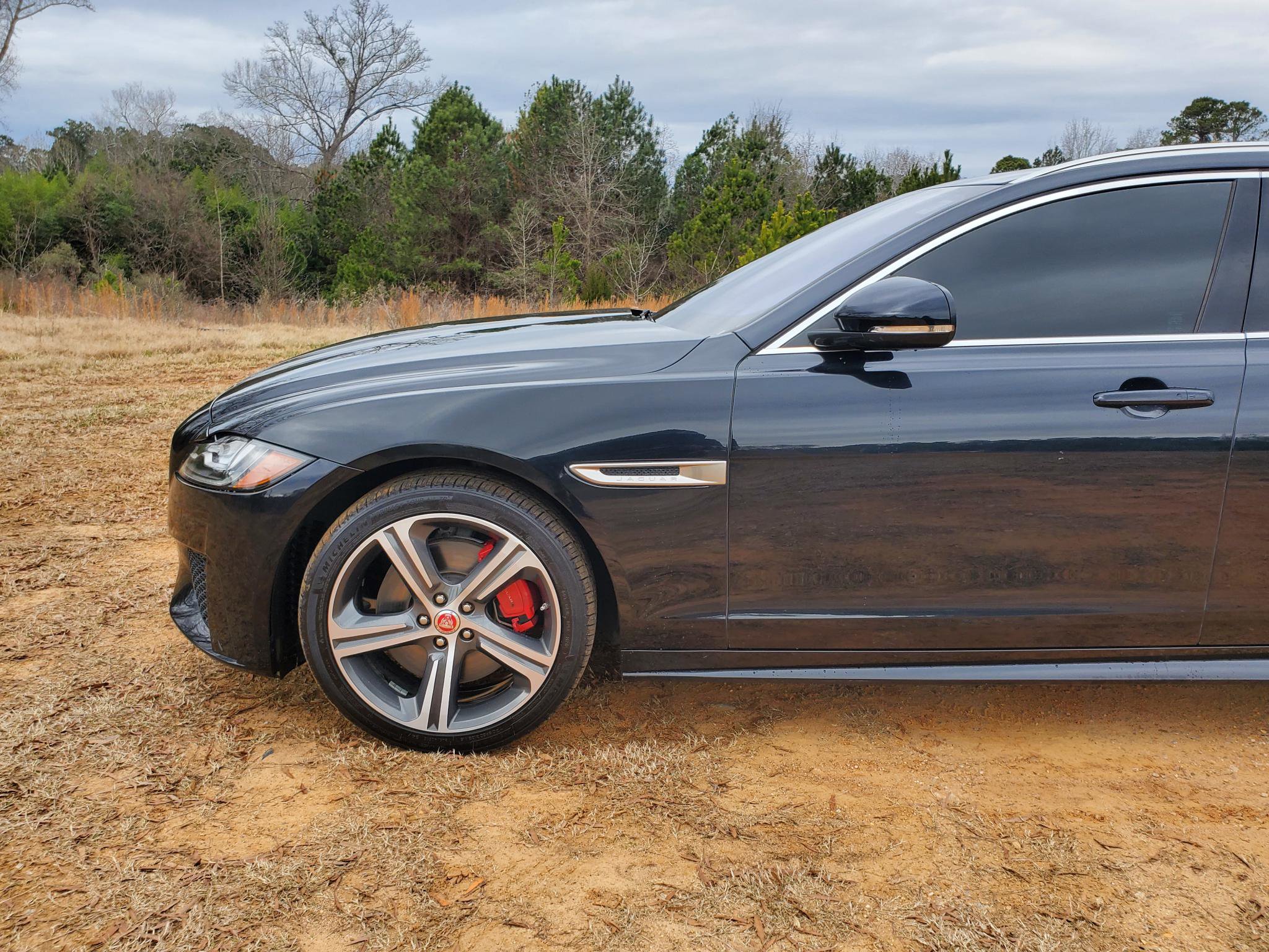 Used 2018 Jaguar XF First Edition image 4