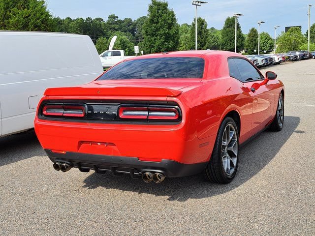 Used 2022 Dodge Challenger GT RWD image 5