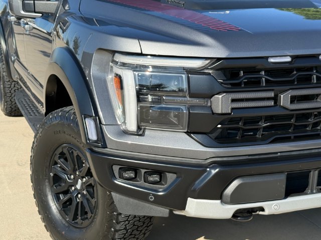 Used 2024 Ford F150 Raptor AWD/4WD image 4