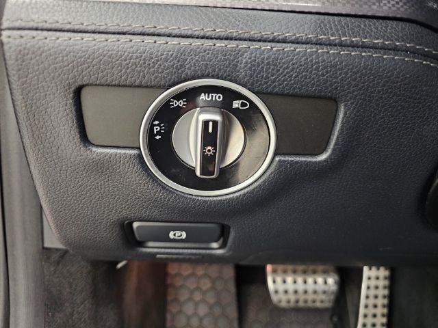 Used 2013 Mercedes-Benz SL 550 image 21