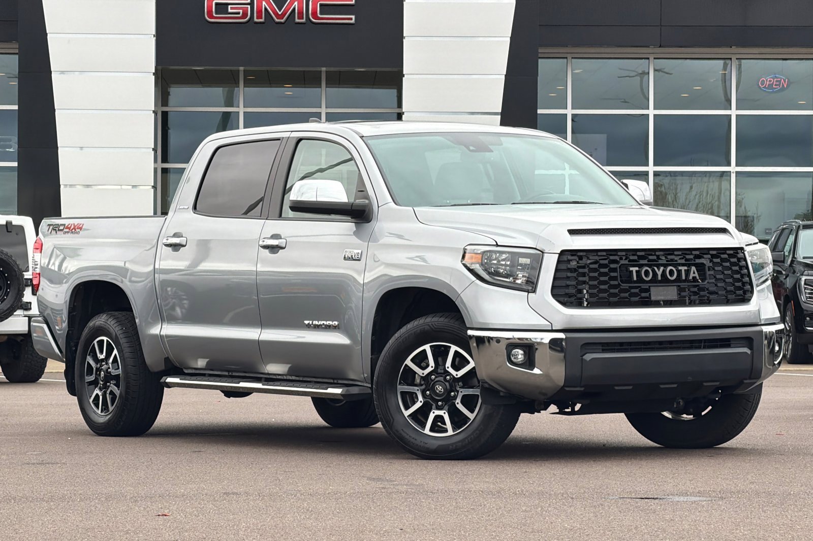 Used 2021 Toyota Tundra Limited w/ Limited Premium Package image 2