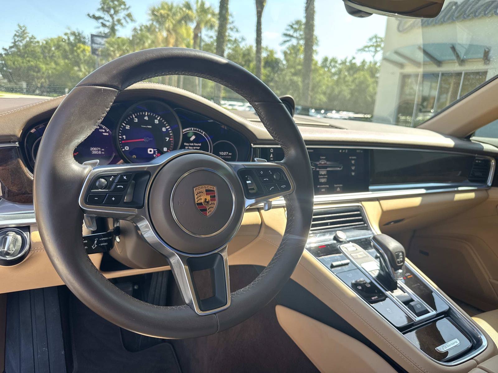 Used 2018 Porsche Panamera 4 AWD/4WD image 16