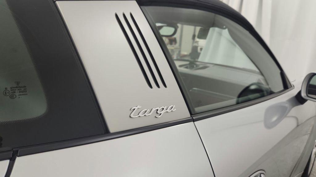 Used 2015 Porsche 911 Targa 4S AWD/4WD image 14