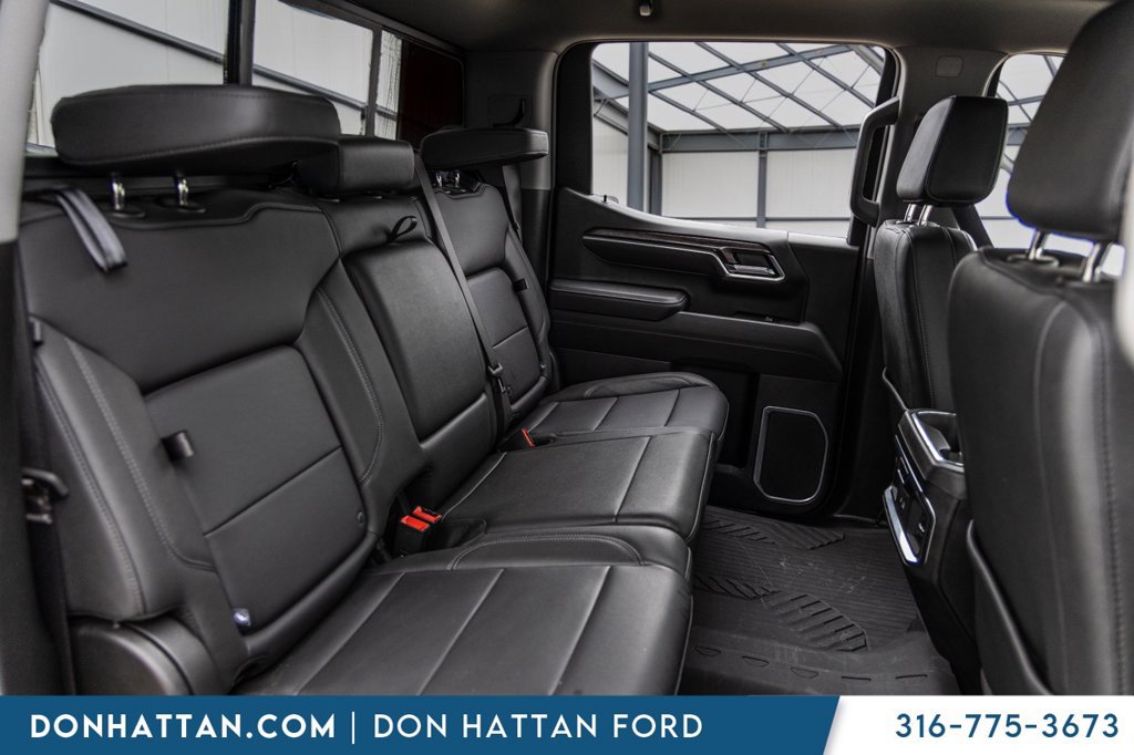 Used 2025 Chevrolet Silverado 1500 LTZ AWD/4WD image 20