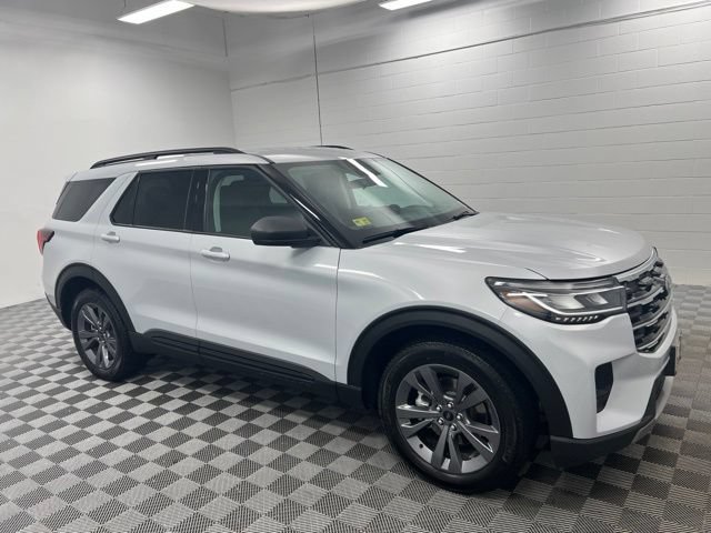 New 2026 Ford Explorer Active w/ Active Comfort Package AWD/4WD image 4