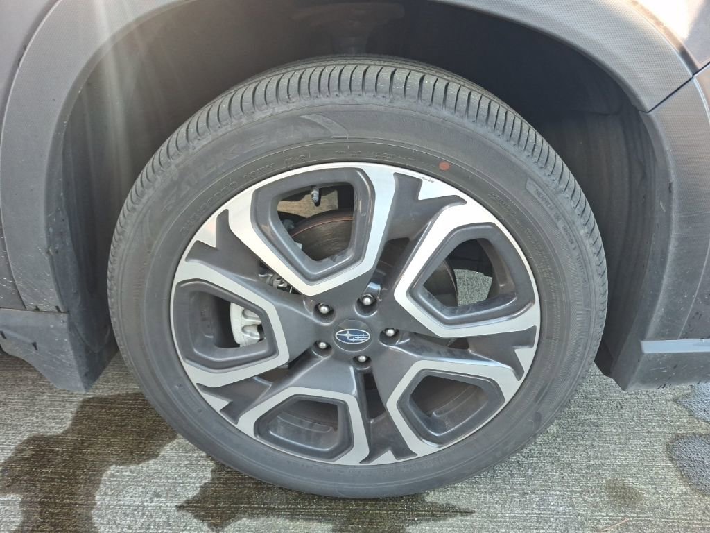 Used 2024 Subaru Ascent Touring image 4