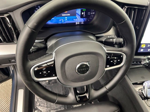 New 2026 Volvo XC60 T8 Ultra w/ Protection Package Premier AWD/4WD image 22