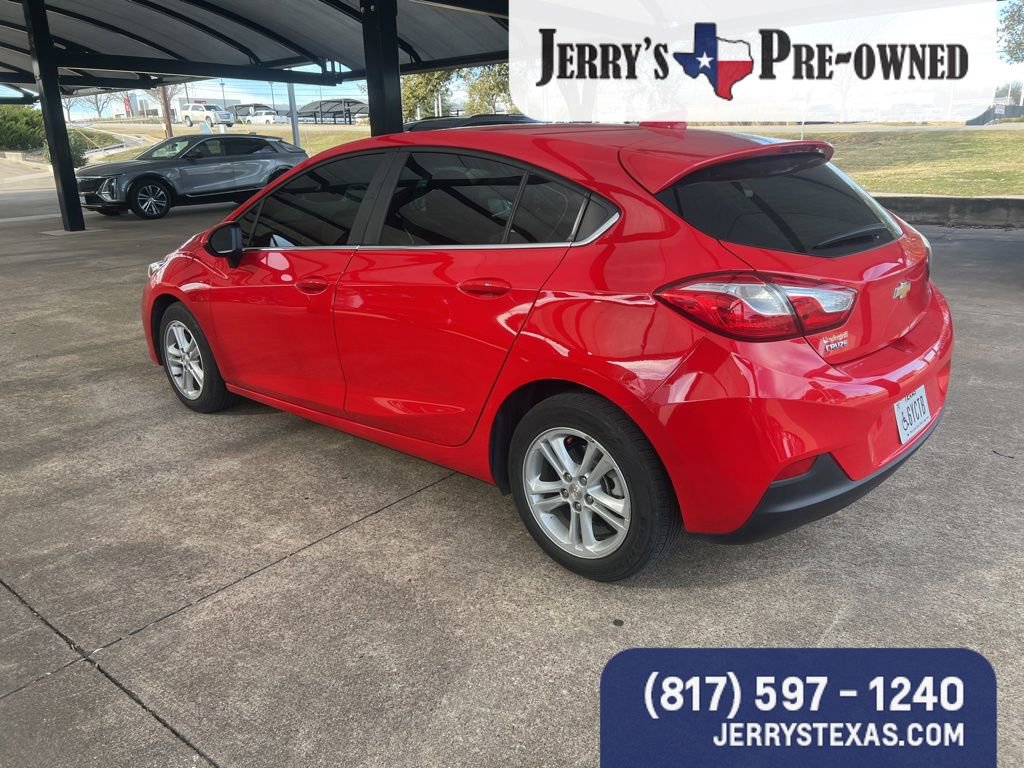 Used 2018 Chevrolet Cruze LT w/ Convenience Package image 5