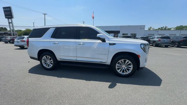 Used 2021 GMC Yukon SLT w/ SLT Premium Package AWD/4WD image 9