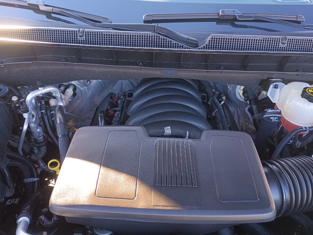 Used 2022 Chevrolet Tahoe RST w/ Sport Performance Package image 7