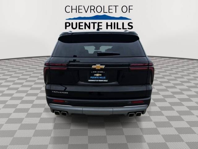 New 2026 Chevrolet Traverse LT w/ LPO, Cargo Package FWD image 7