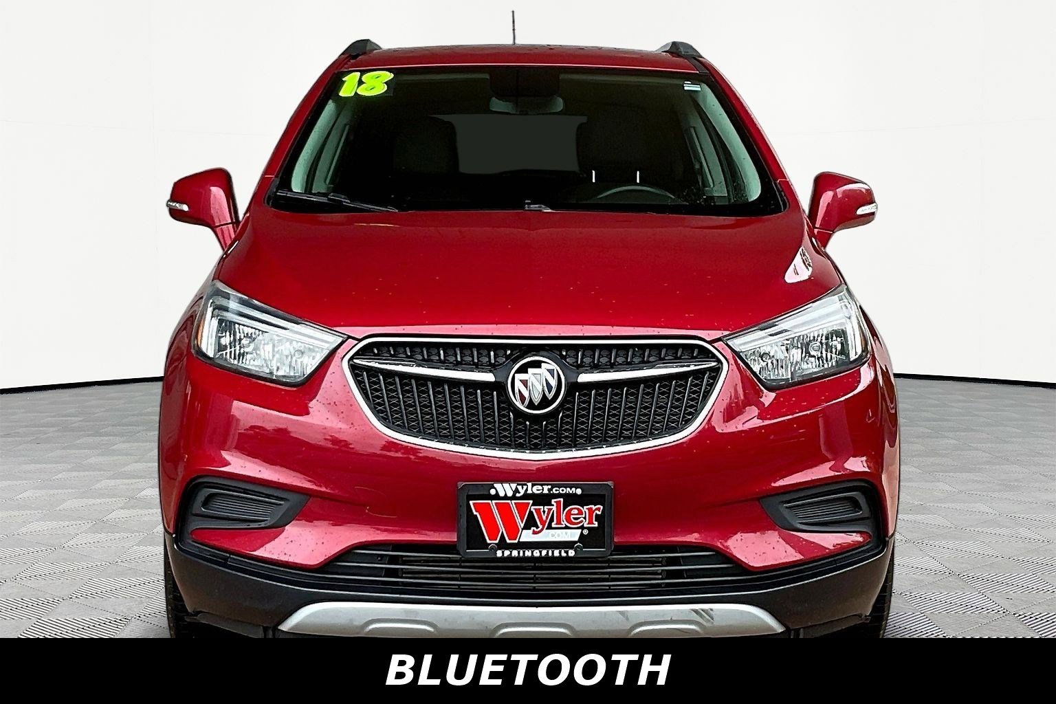 Used 2018 Buick Encore Preferred FWD image 2