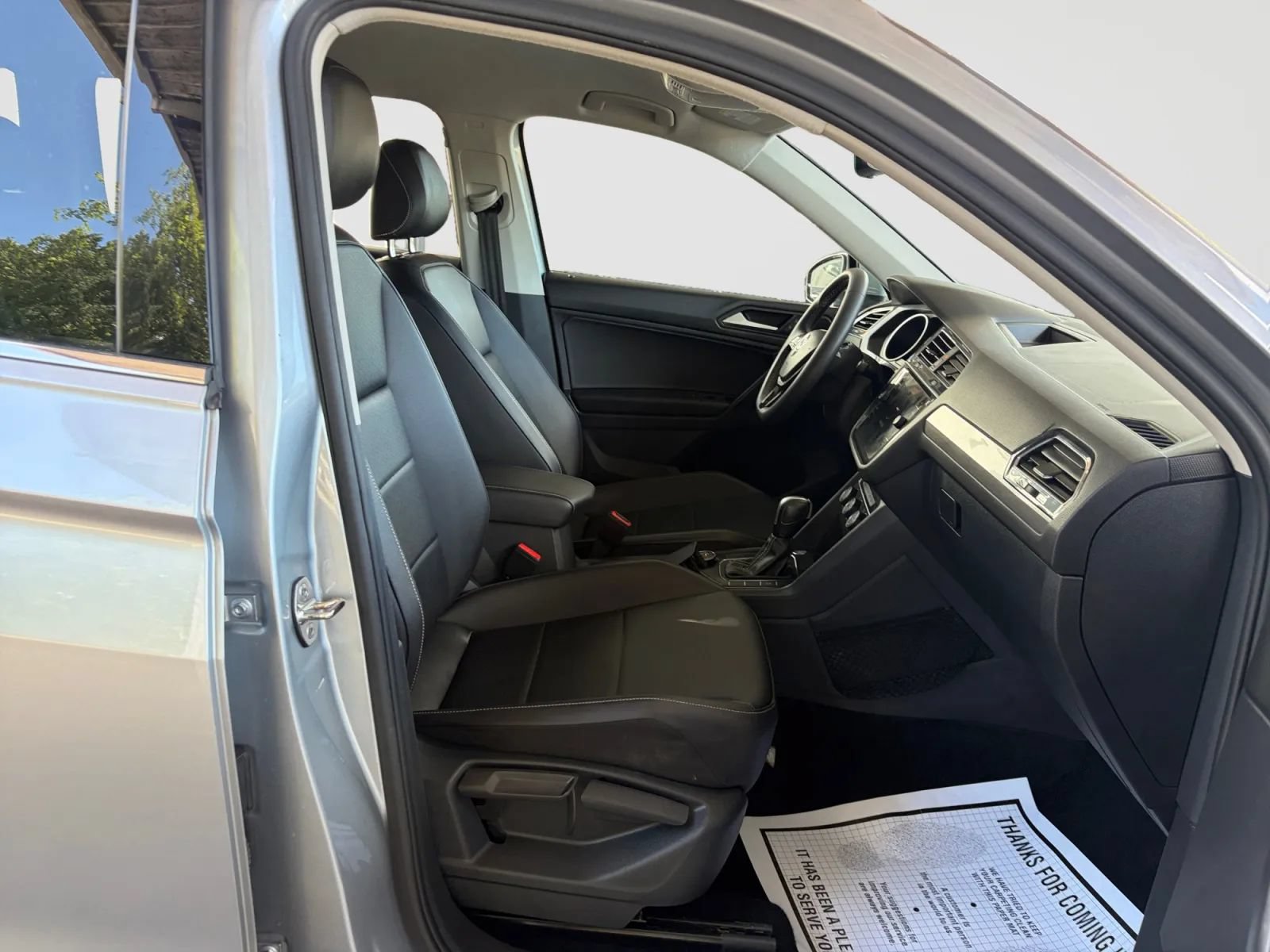 Used 2021 Volkswagen Tiguan SE AWD/4WD image 20