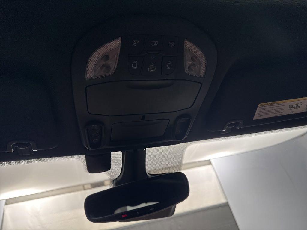 Used 2020 Chrysler Pacifica Limited w/ Advanced Safetytec Group image 23