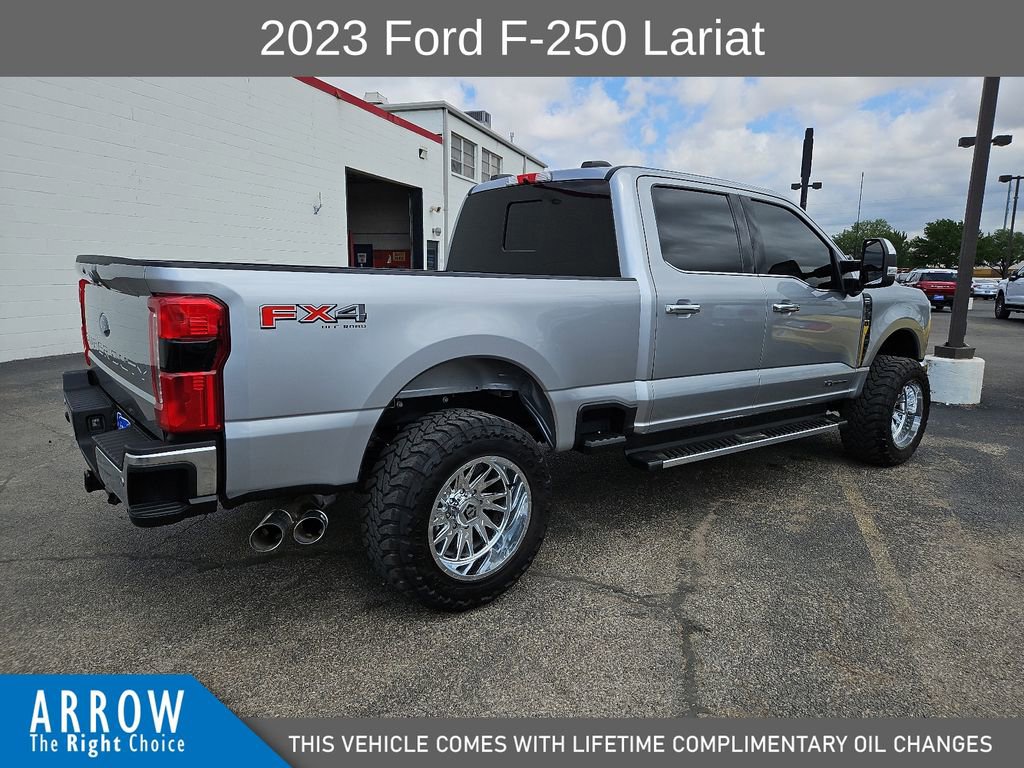 Used 2023 Ford F250 Lariat w/ Chrome Package image 13